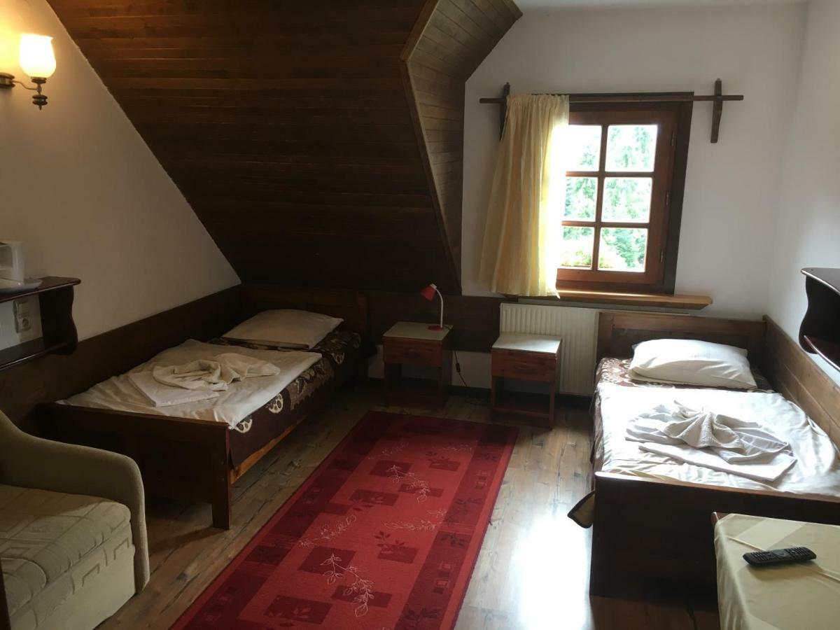 Gosciniec Pod Smrekami Bed and Breakfast Czorsztyn Eksteriør billede